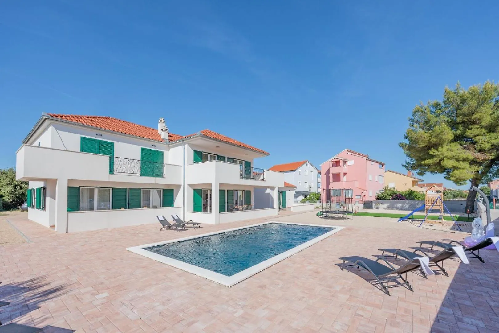 Crowonder Villa Lucija With Large Swimming Pool ビオグラード・ナ・モル