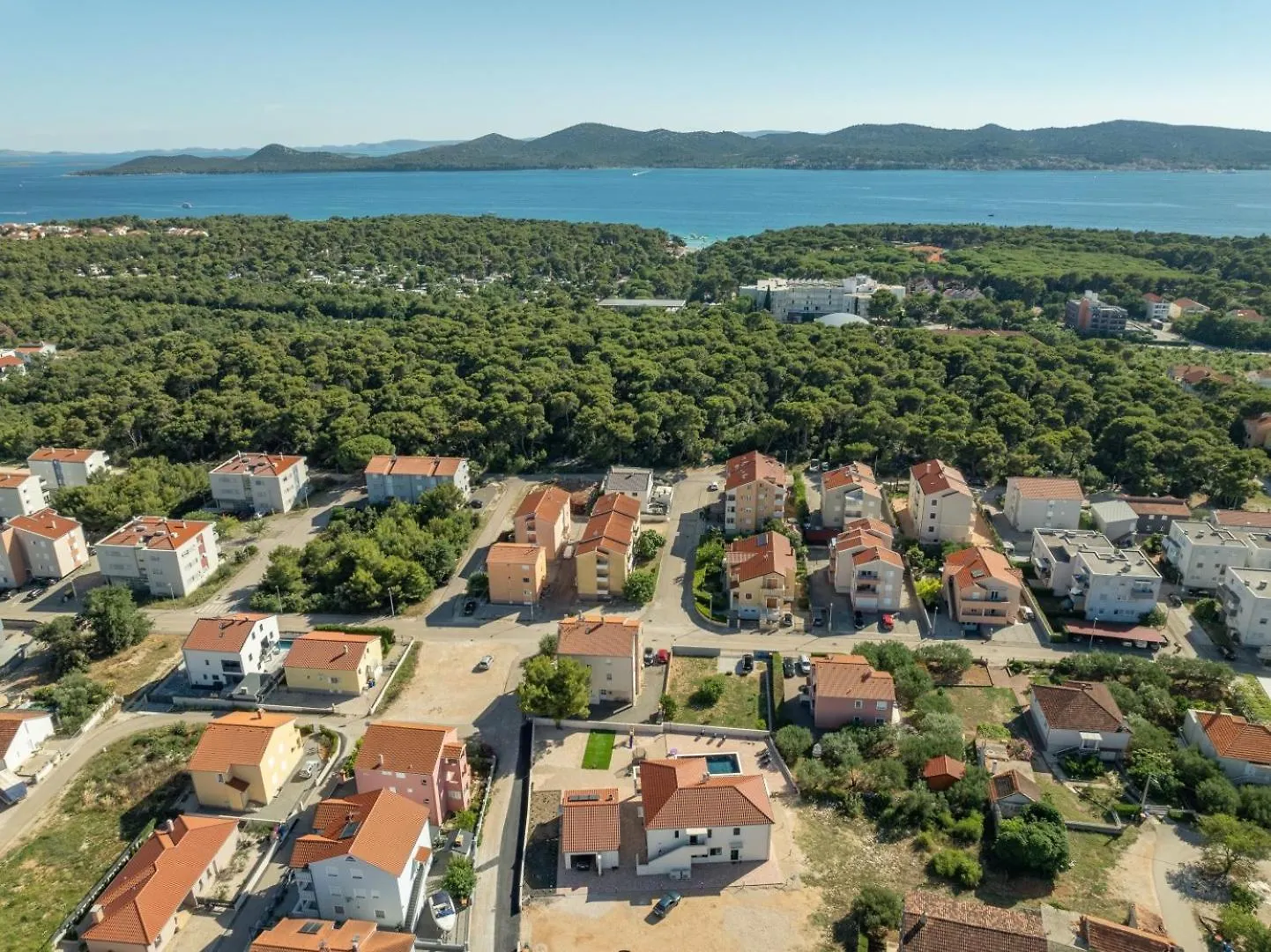 Crowonder Villa Lucija With Large Swimming Pool ビオグラード・ナ・モル