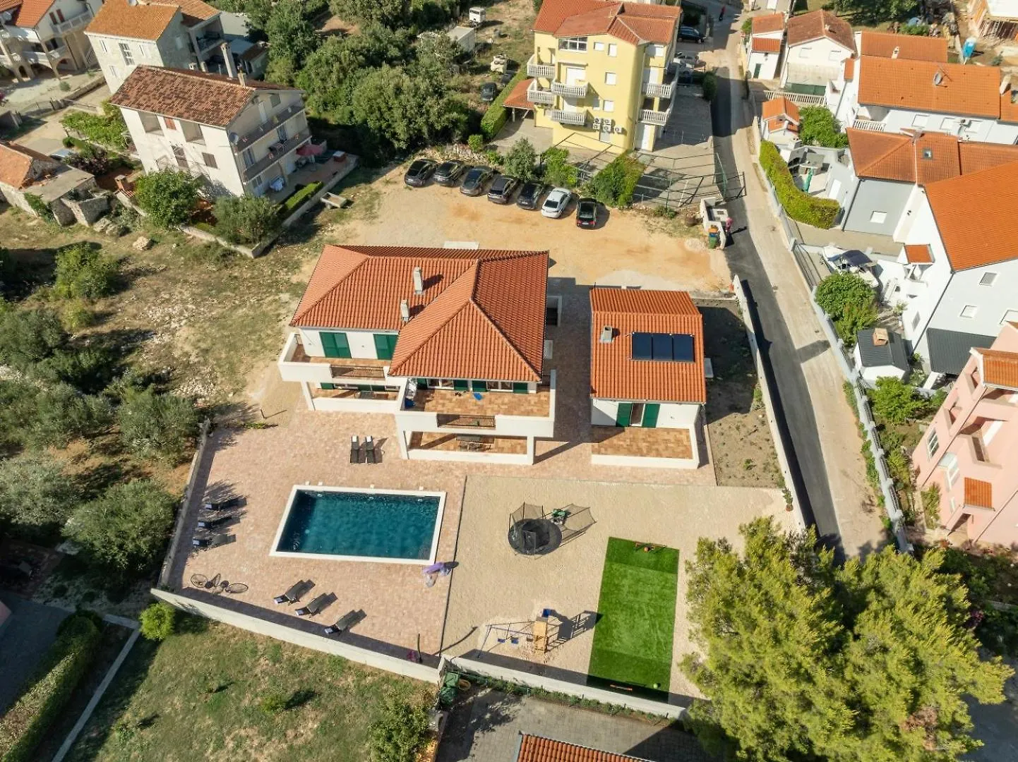 Crowonder Villa Lucija With Large Swimming Pool ビオグラード・ナ・モル 0*,